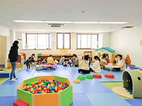 ひろばの事業