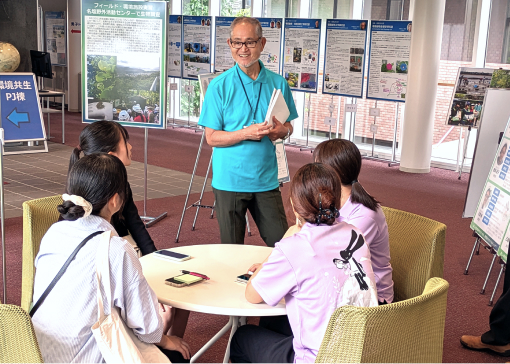 先輩とのトークテーブル