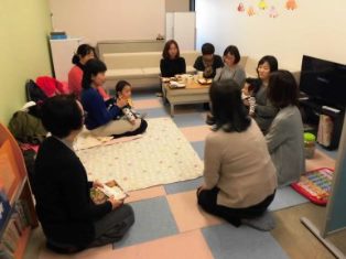 育児交流会１.jpg